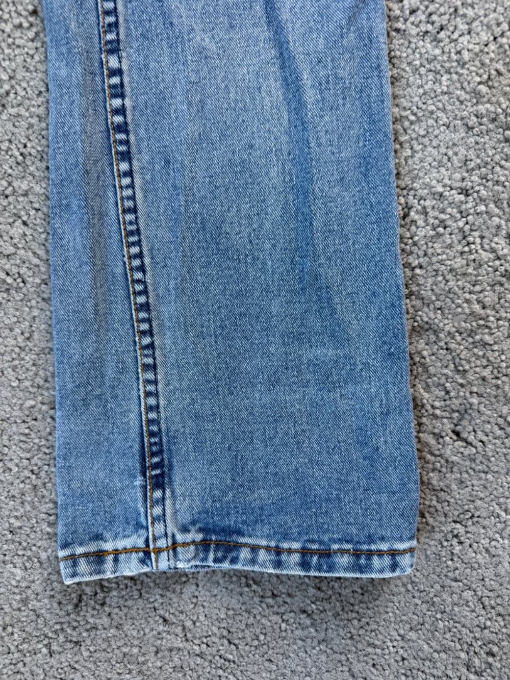 VTG 1998 Levi's 517 Made in USA Bootcut Jeans Distressed Light Wash 28x32 - Picture 3 of 14